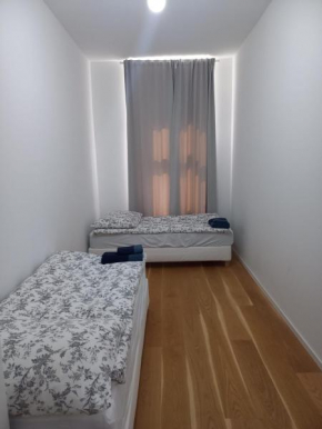 5 beds 2 bedrooms top apart in vienna's heart